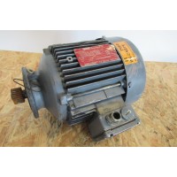 .1,1 KW 1400 RPM Asmaat 14 mm. Used.